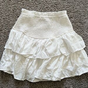 White Tiered Ruffle Skirt w/ Built in Shorts. XS
